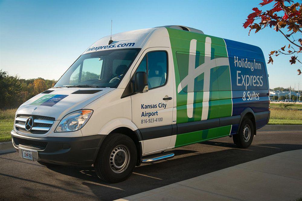 Holiday Inn Express & Suites Kansas City Airport By Ihg Exterior foto